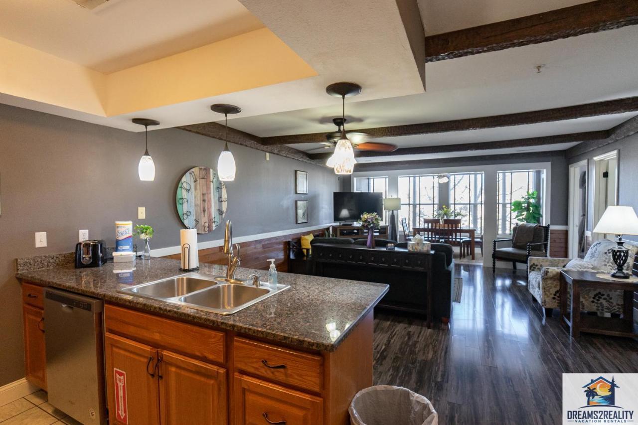 2Br Walk-In Condo - Near The 76 Strip - Pool - Free Tickets Included - Cla-8 Branson Esterno foto